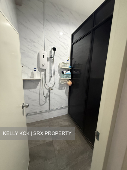 Sing Joo Walk (D8), Apartment #581232321